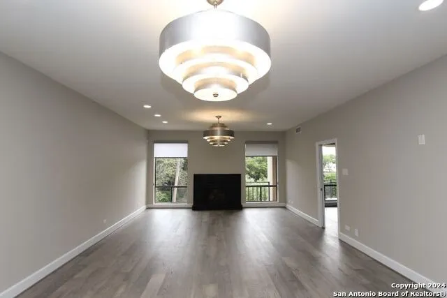 701 N. Saint Marys #15 San Antonio, TX 78205