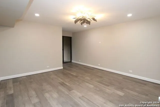 701 N. Saint Marys #15 San Antonio, TX 78205