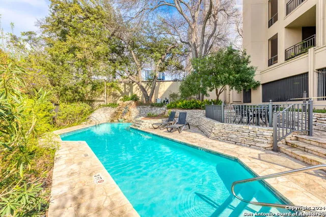 701 N. Saint Marys #15 San Antonio, TX 78205