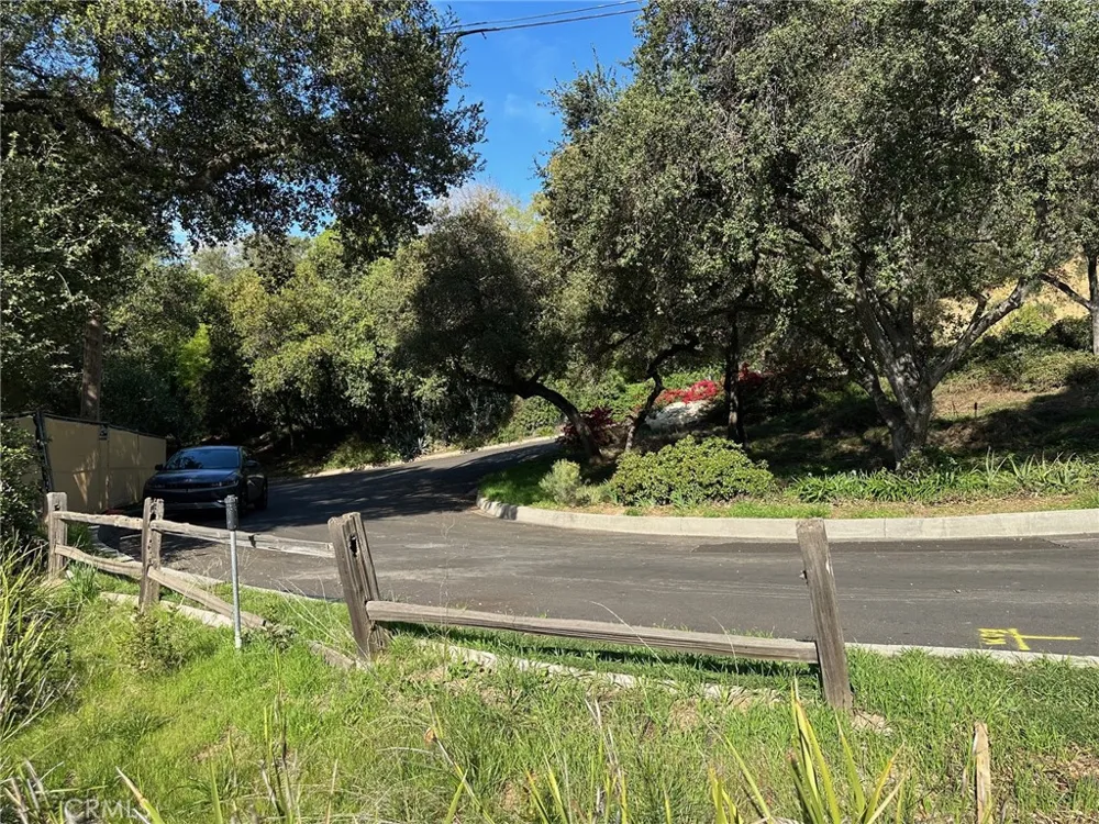 976 Ridgeside Monrovia, CA 91016