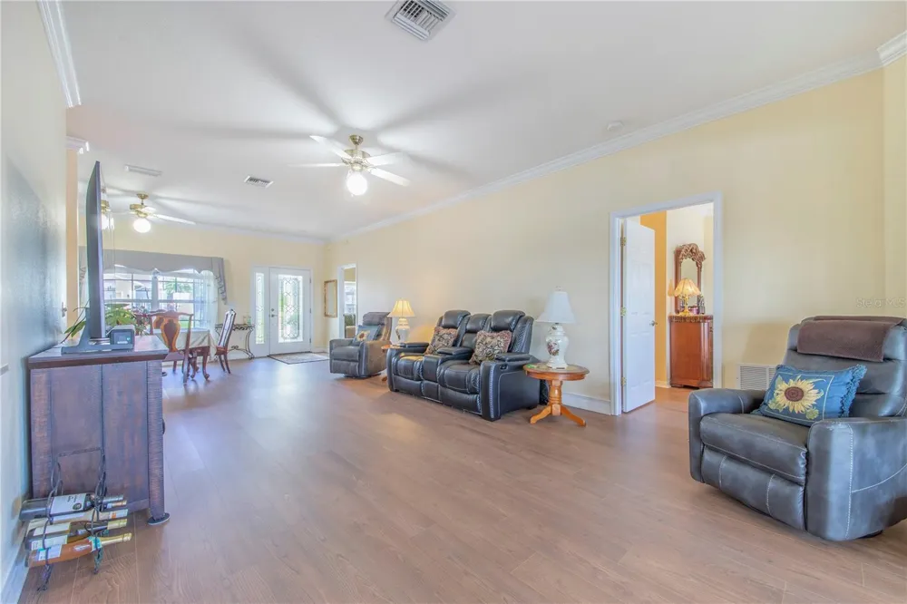 4081 DUNMORE DRIVE Lake Wales, FL 33859