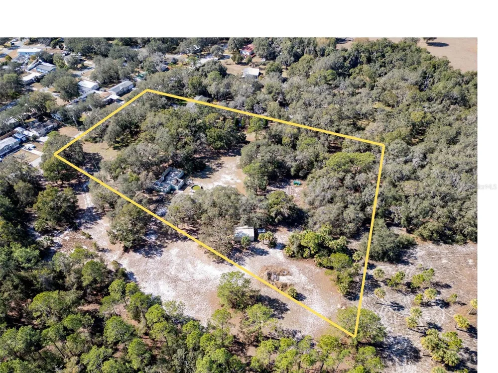 8725 TREASURE ISLAND ROAD Leesburg, FL 34788