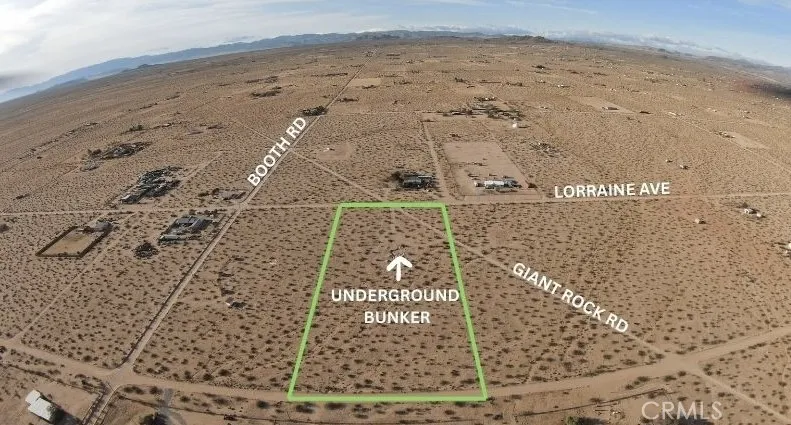 60426 Lorraine Landers, CA 92285