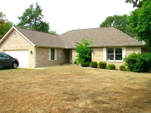 611 Hickory Hollow Drive