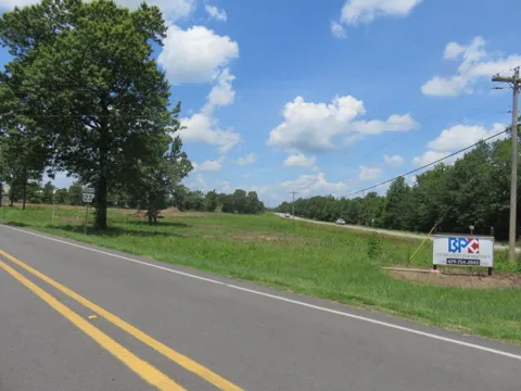 E Highway 123 & Main Street