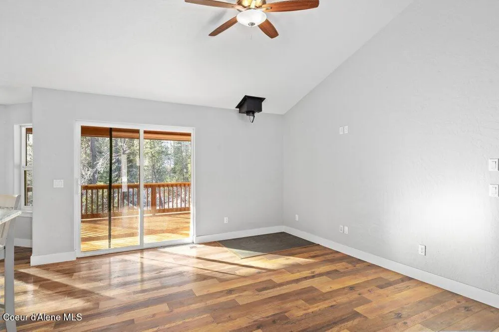 202 Silver Saddle Court Pinehurst, ID 83850