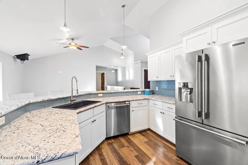 202 Silver Saddle Court Pinehurst, ID 83850