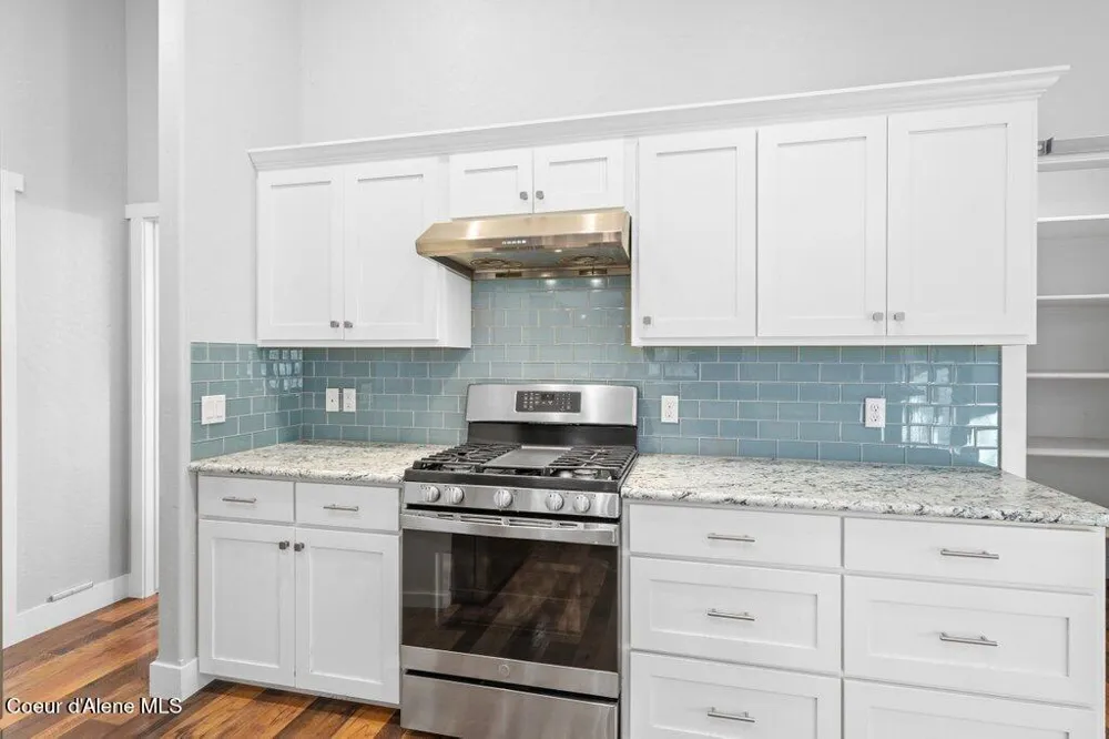202 Silver Saddle Court Pinehurst, ID 83850