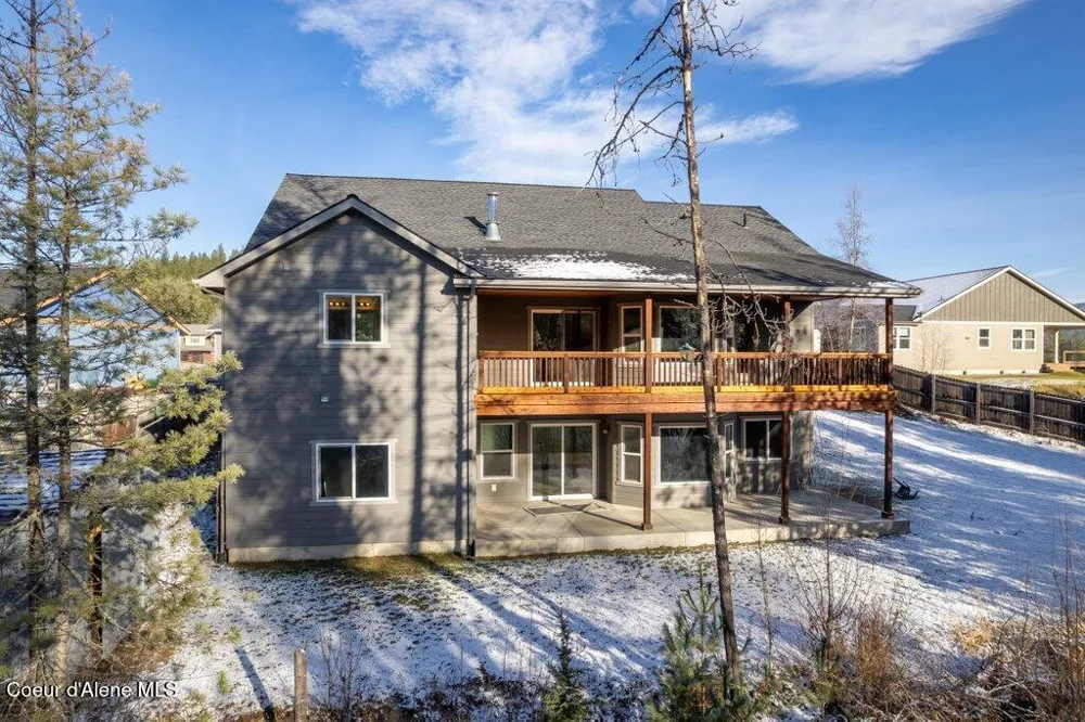 202 Silver Saddle Court Pinehurst, ID 83850