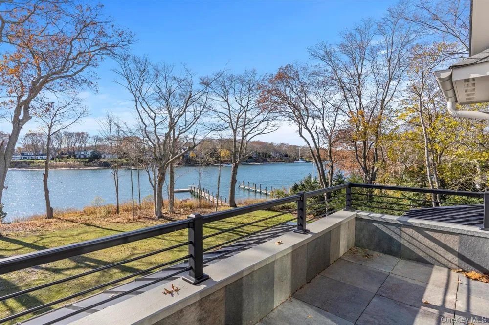 1750 Hobart Road Southold, NY 11971