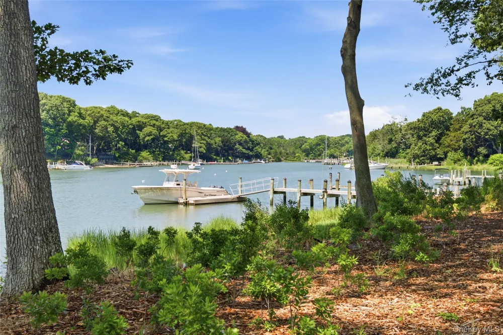 1750 Hobart Road Southold, NY 11971
