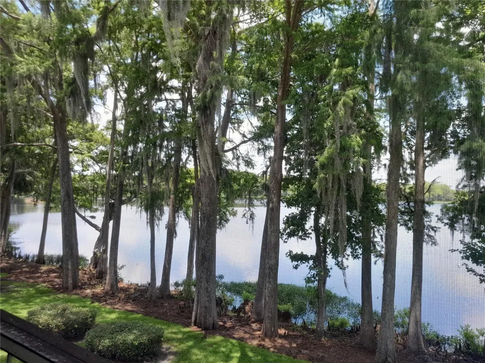 25210 NORTHLAKE DRIVE #210 Sanford, FL 32773