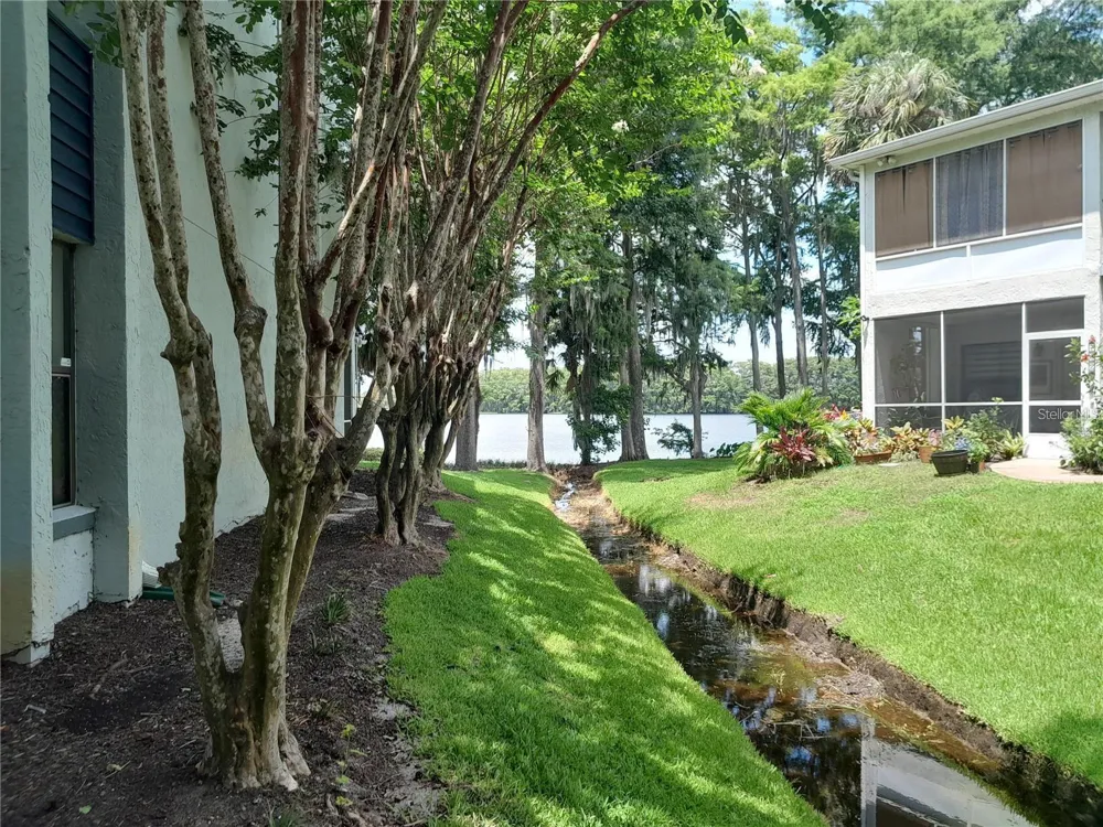 25210 NORTHLAKE DRIVE #210 Sanford, FL 32773