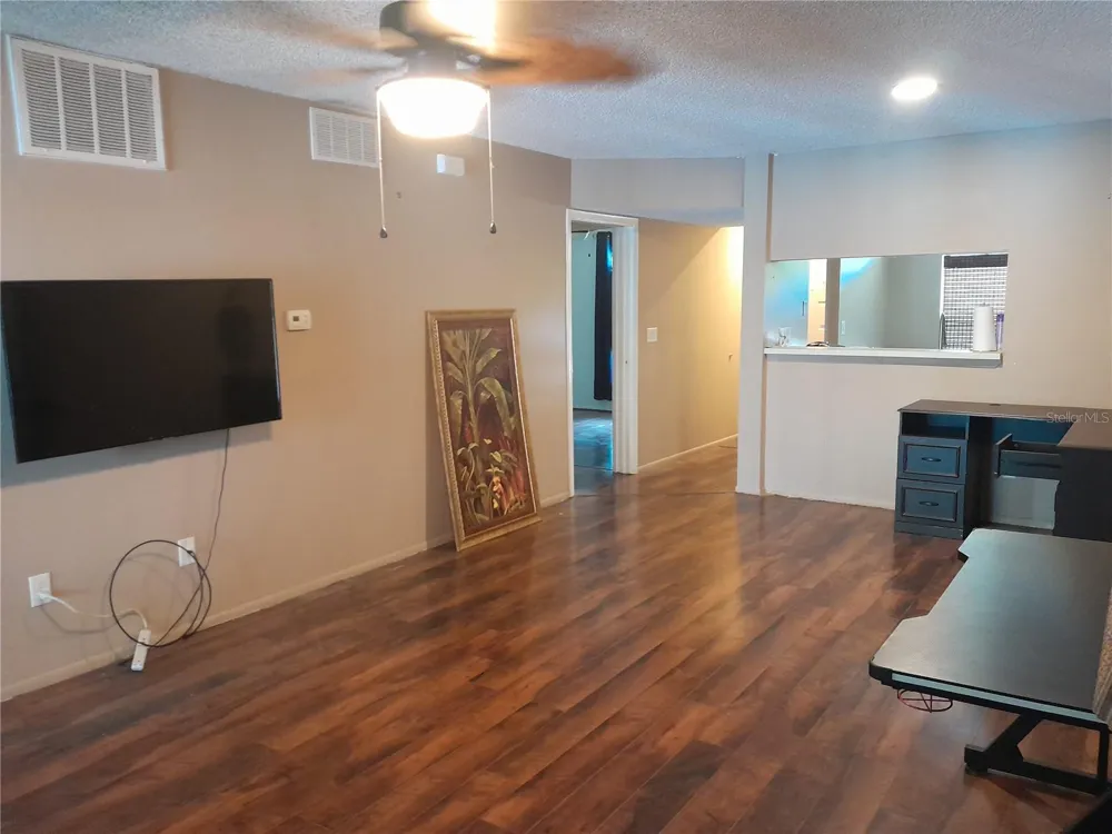 25210 NORTHLAKE DRIVE #210 Sanford, FL 32773