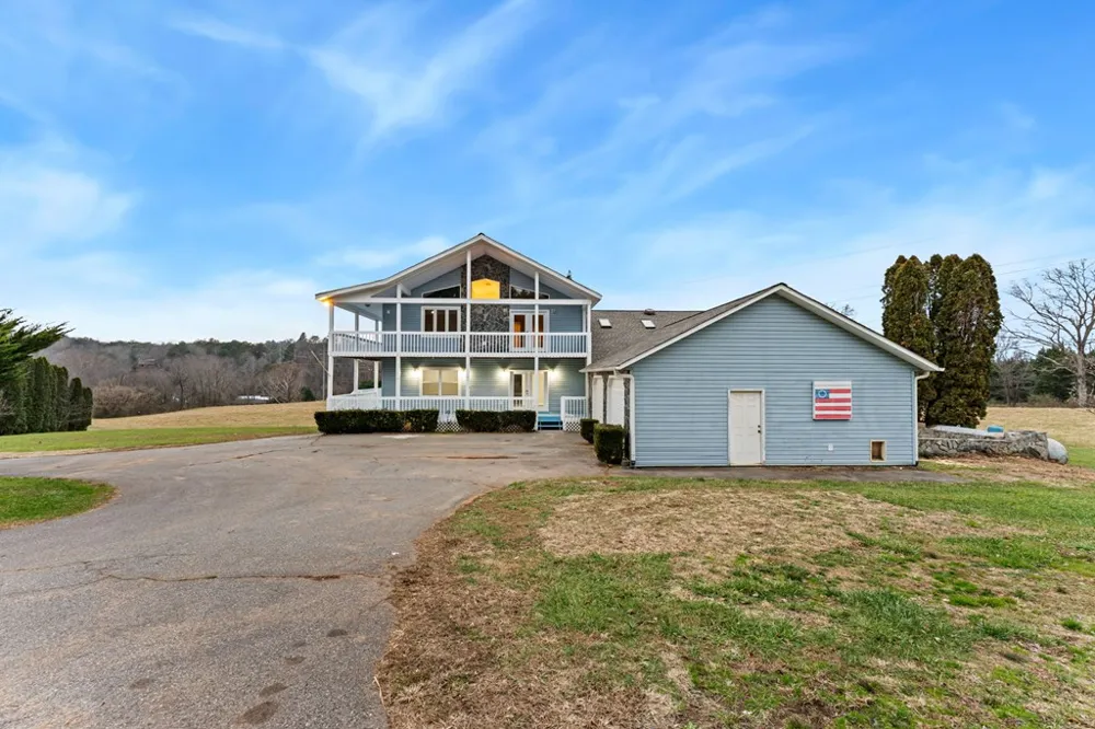 McCombs Road Murphy, NC 28906