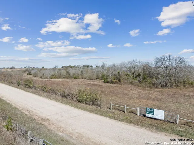 3424 Post Oak Point New Ulm, TX 78950