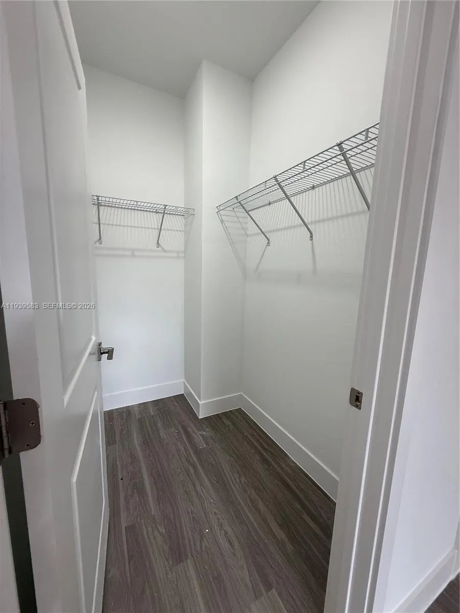 1048 Jay Ct La Belle, FL 33935