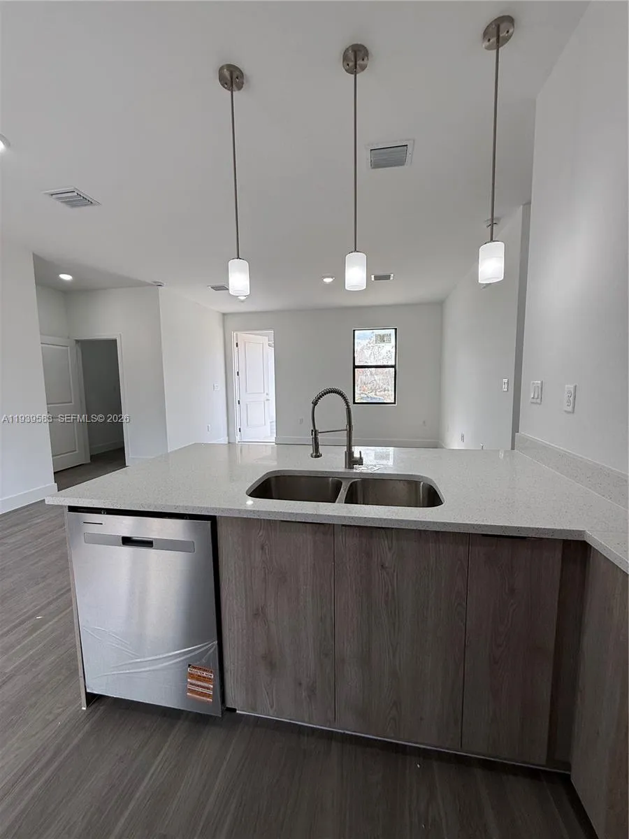 1048 Jay Ct La Belle, FL 33935