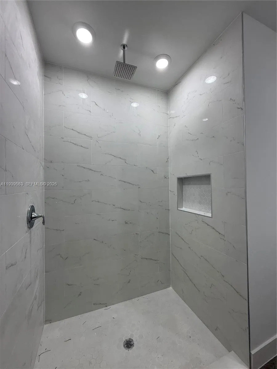 1048 Jay Ct La Belle, FL 33935