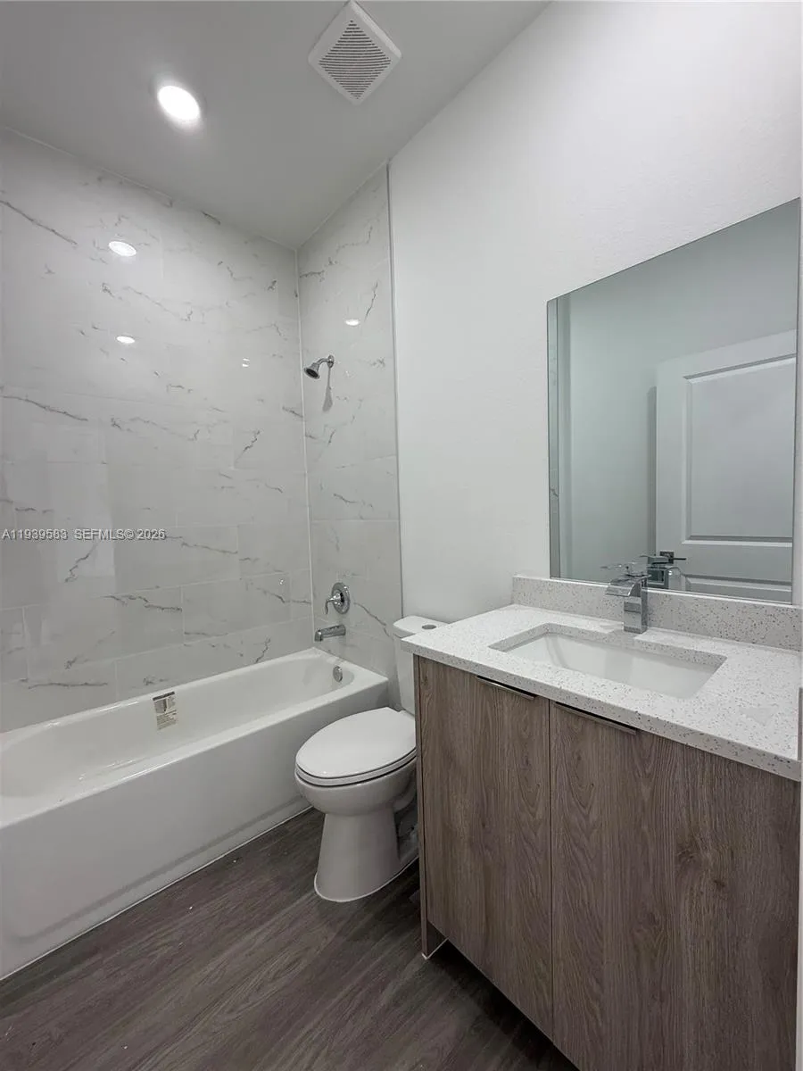 1048 Jay Ct La Belle, FL 33935