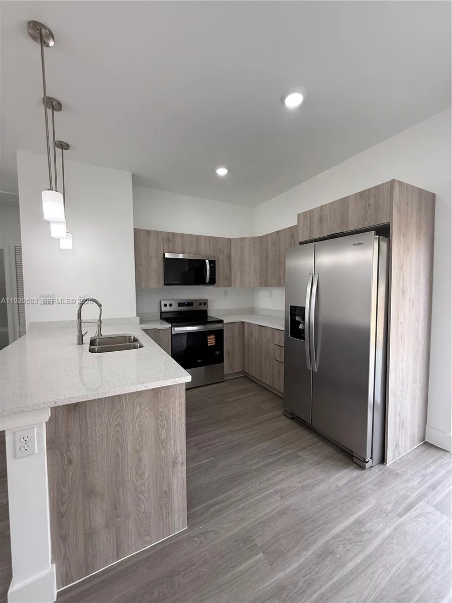 1048 Jay Ct La Belle, FL 33935