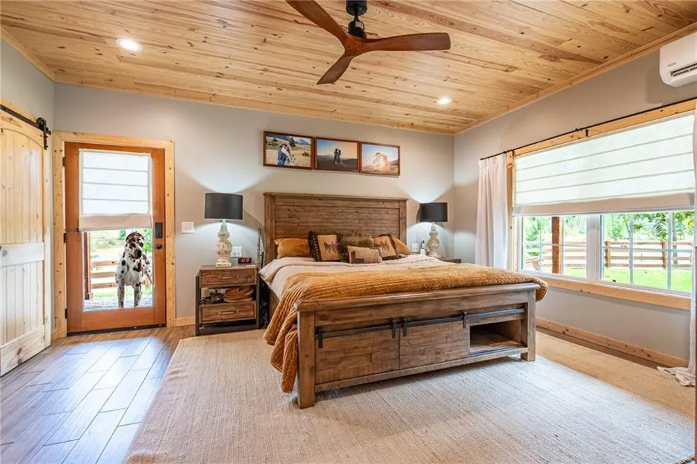 286 County Road 28 Centre, AL 35960