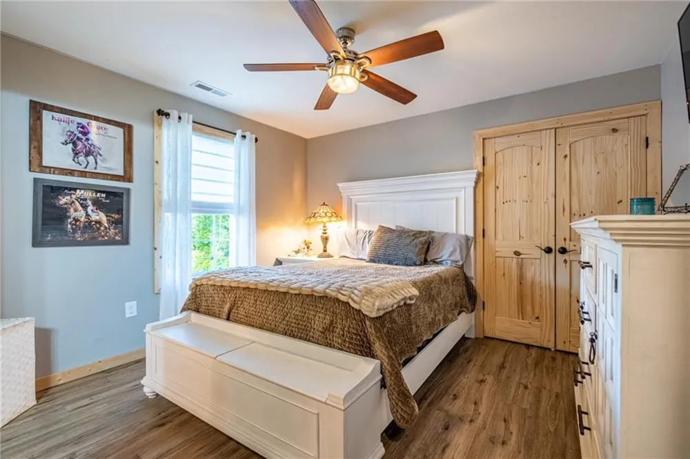 286 County Road 28 Centre, AL 35960