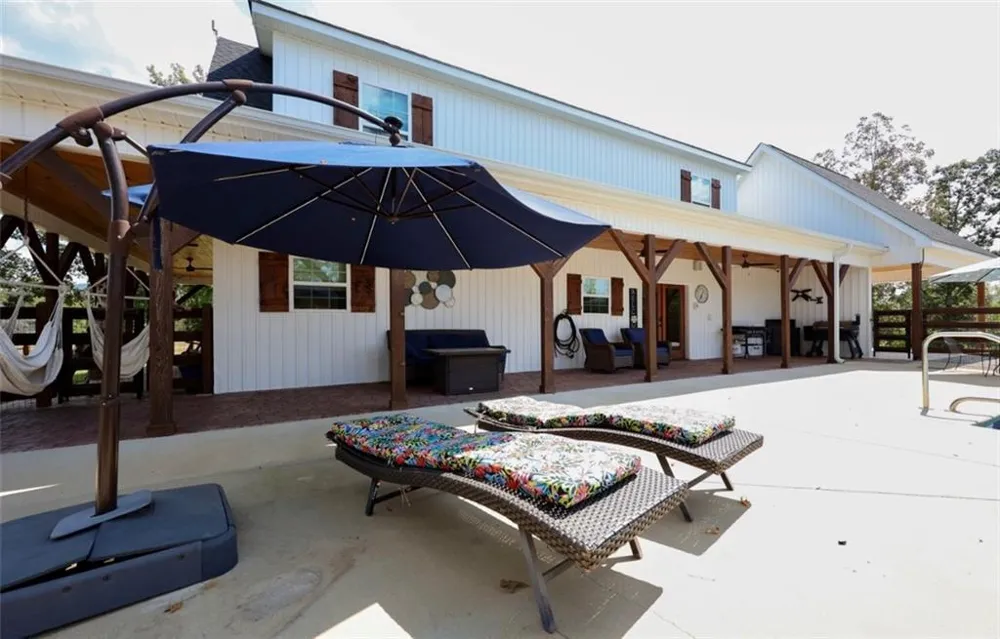 286 County Road 28 Centre, AL 35960