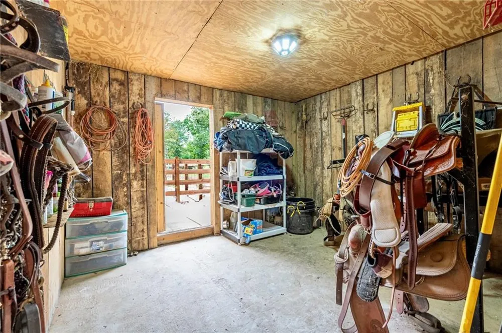286 County Road 28 Centre, AL 35960