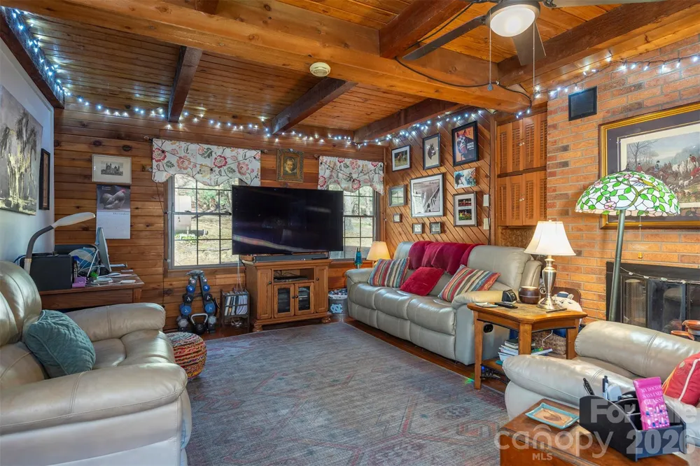 366 Dix Creek #2 Road Leicester, NC 28748