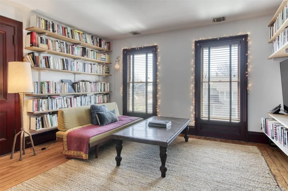 1855 Village Lane Orient, NY 11957