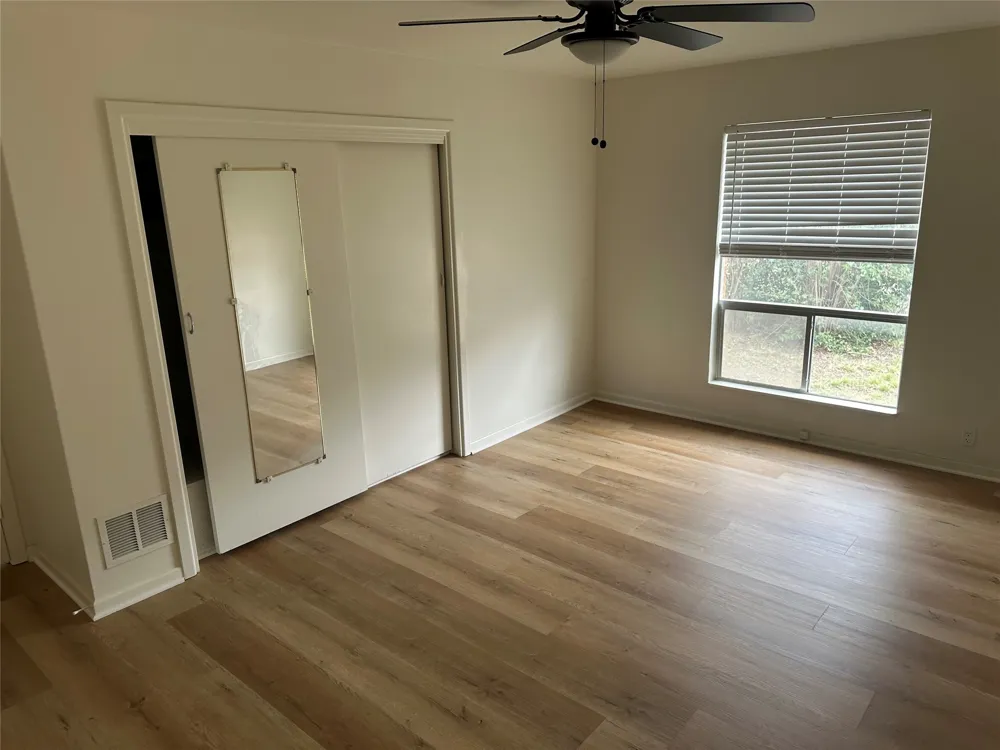 1121 E Coke Hamilton, TX 76531
