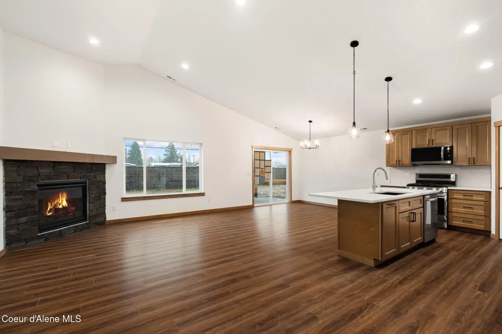 2224 Maverick Court Sandpoint, ID 83864