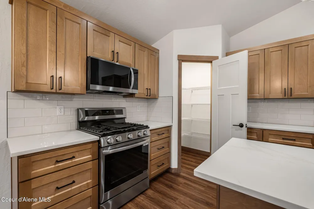 2224 Maverick Court Sandpoint, ID 83864