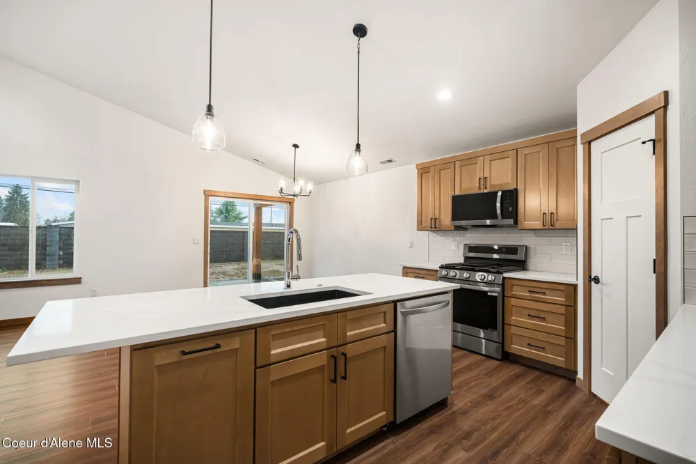 2224 Maverick Court Sandpoint, ID 83864
