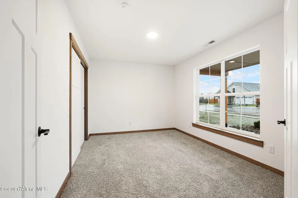 2224 Maverick Court Sandpoint, ID 83864