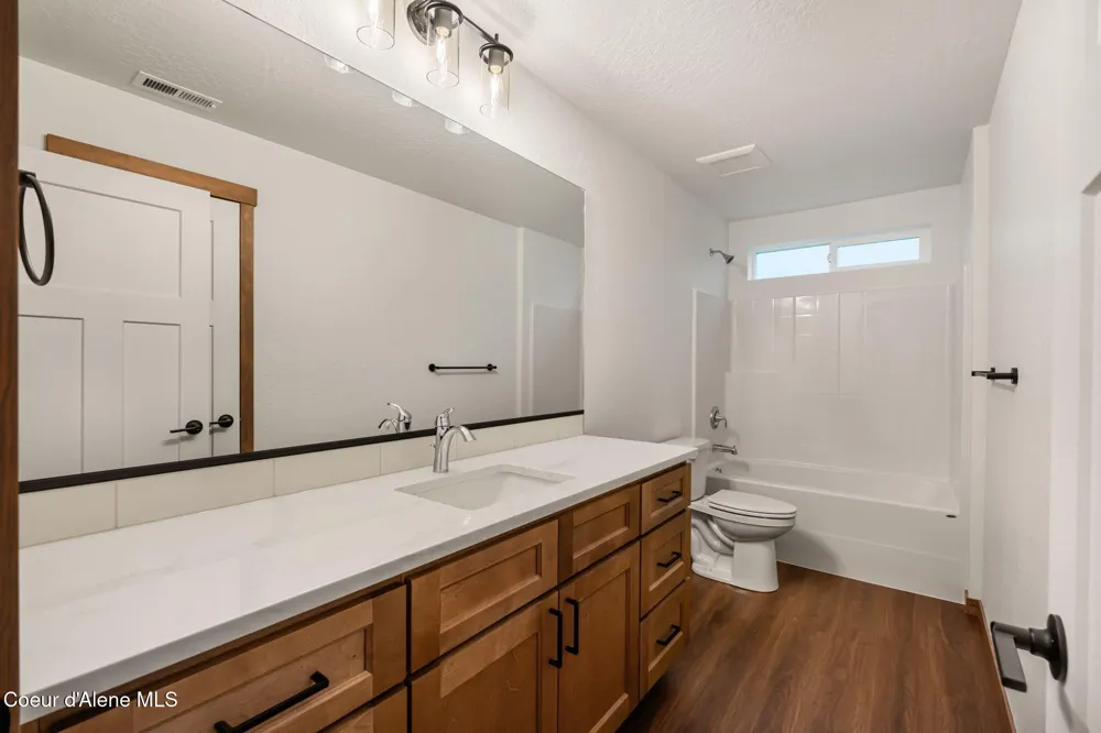 2224 Maverick Court Sandpoint, ID 83864