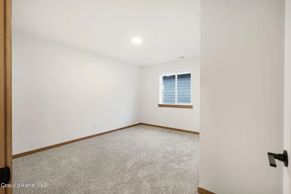 2224 Maverick Court Sandpoint, ID 83864