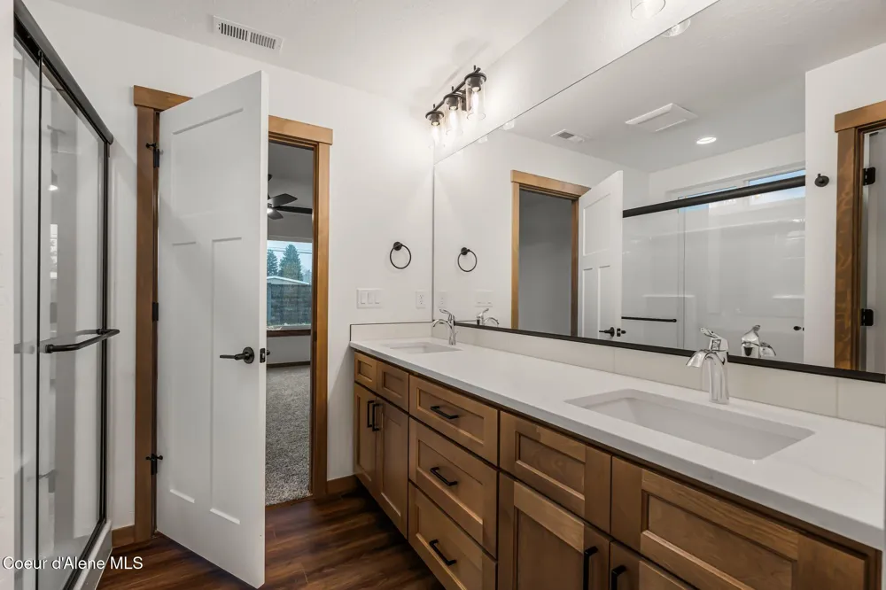 2224 Maverick Court Sandpoint, ID 83864