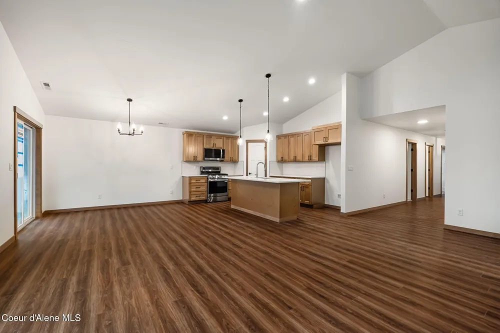 2224 Maverick Court Sandpoint, ID 83864