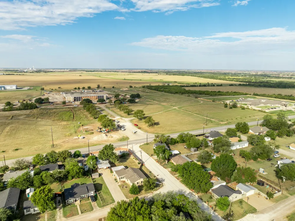 1500 W 10th Street McGregor, TX 76657