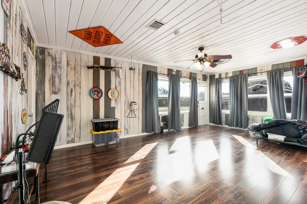 1500 W 10th Street McGregor, TX 76657
