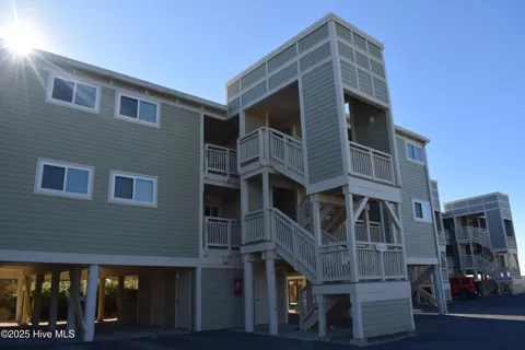 1000 Caswell Beach Road #405