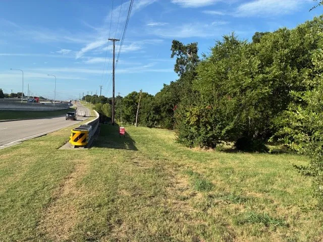 6009 President George Bush Highway Rowlett, TX 75089