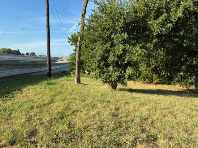 6009 President George Bush Highway Rowlett, TX 75089