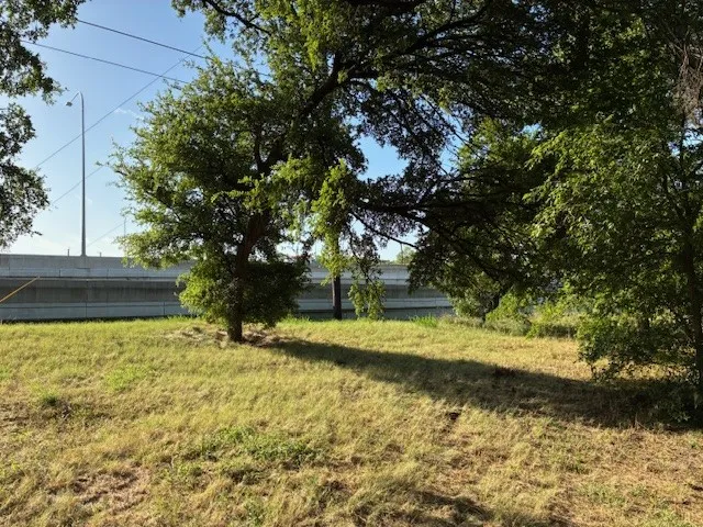 6009 President George Bush Highway Rowlett, TX 75089