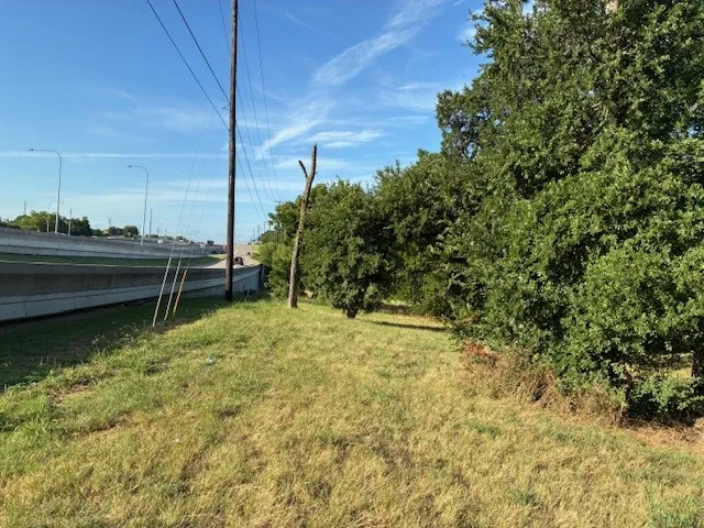 6009 President George Bush Highway Rowlett, TX 75089