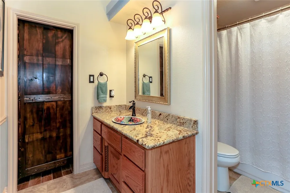 301 County Road 4772 Kempner, TX 76539
