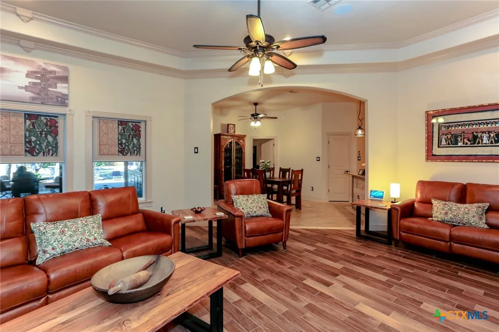 301 County Road 4772 Kempner, TX 76539