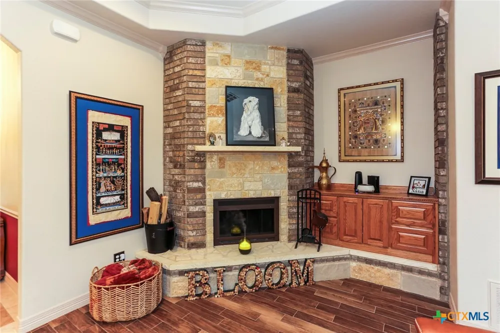 301 County Road 4772 Kempner, TX 76539